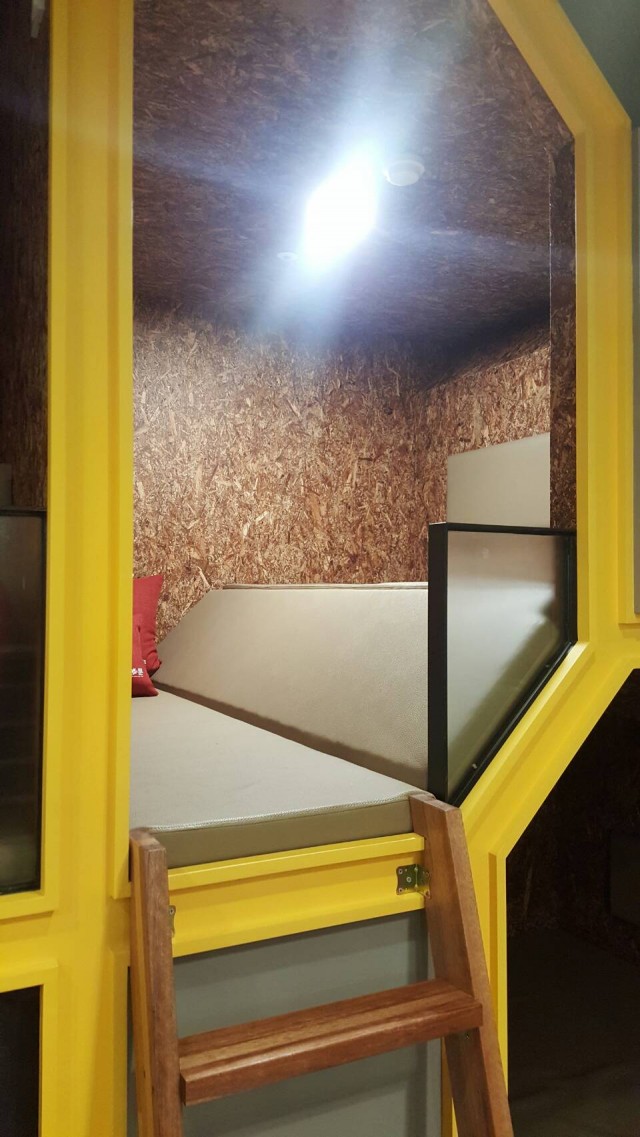 9deb20e488b1dbcf4be357ec0924daa0_1483593