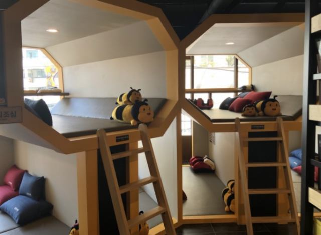 dcf977fcafb653a7f24b25a3d8696325_1522303