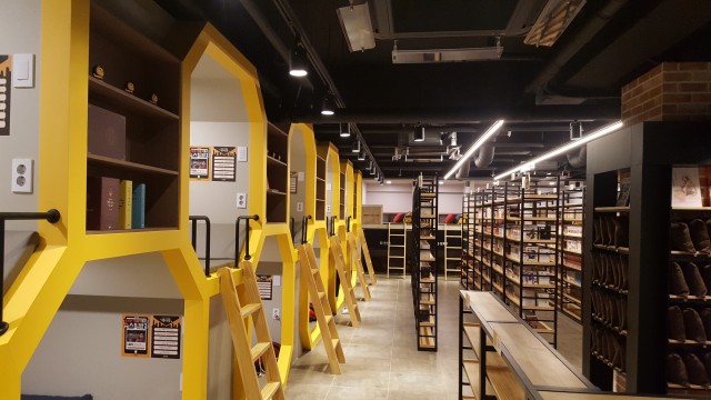 c6dad80db6b7259baf77442e694e40f4_1550122